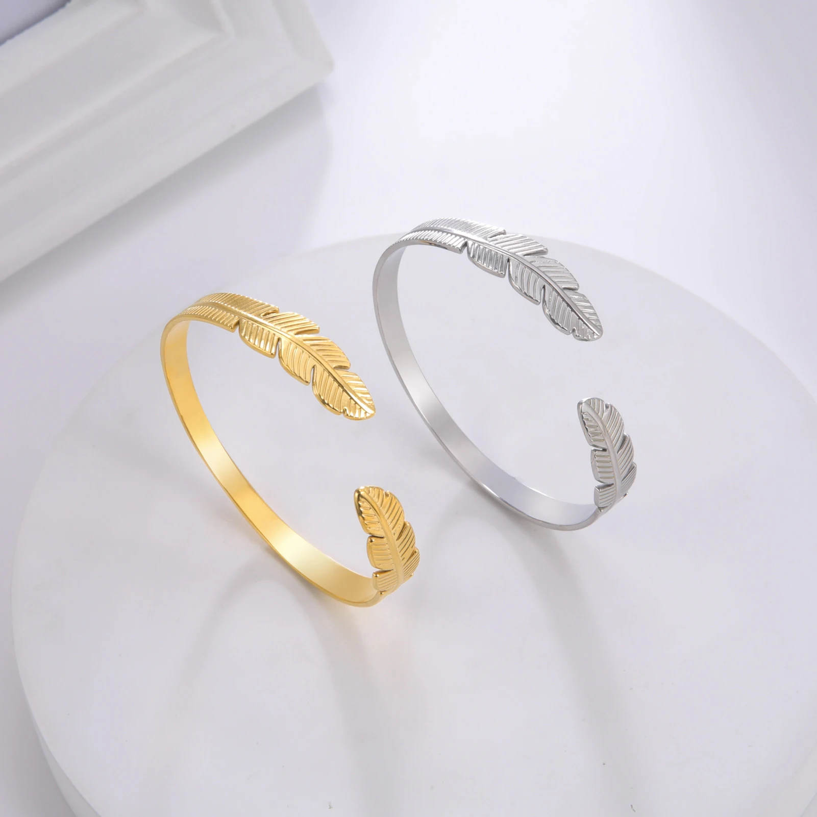 Olive Branch Leaf Double-Headed Leaf Open Bracelet for Women Men Fashion Gold Silver Color Stainless Steel Bangles Jewelry Gift 4
