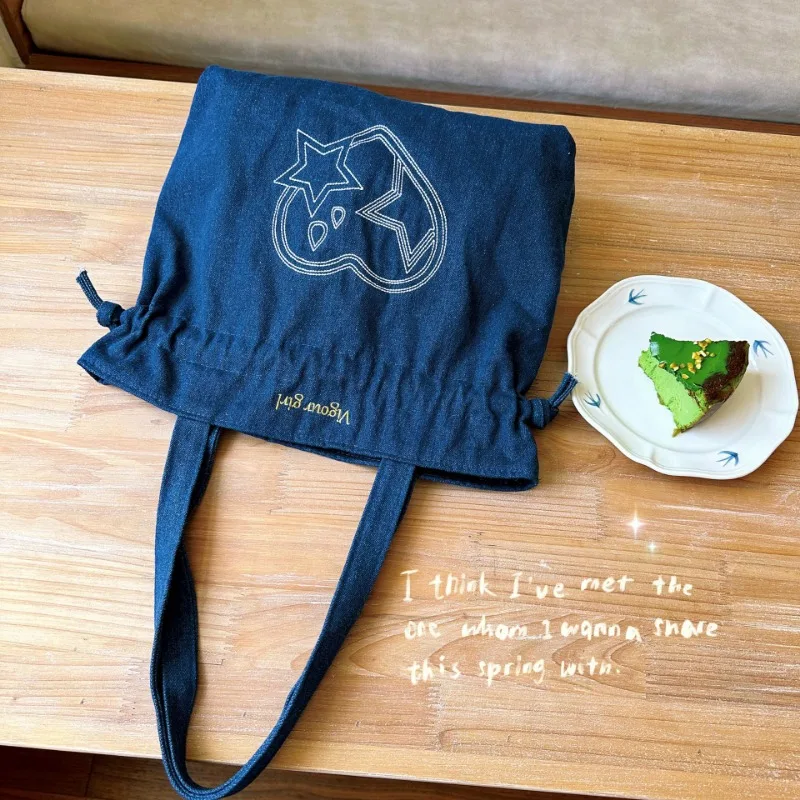 2023 New Shoulder Bags Large Capacity Blue Denim Drawstring Tote Bag Summer Fashion Trend All-match Student Leisure Storage Bag