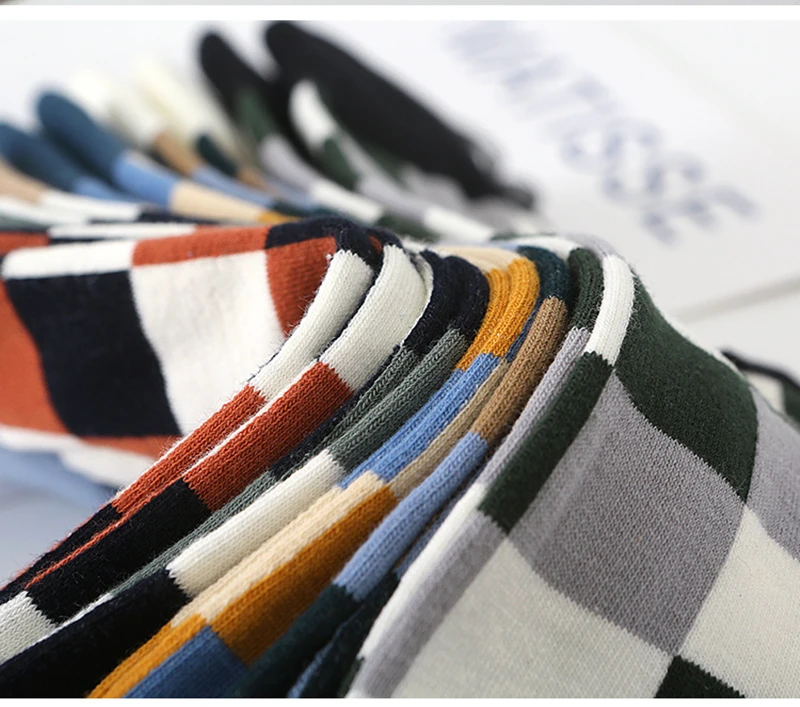 1 Paar lässige Business-Herrensocken, buntes Gitter, gekämmte Baumwolle, Gentleman-Socken, Herren, britischer Stil, Herbst und Winter, warme Socken – Detail 16