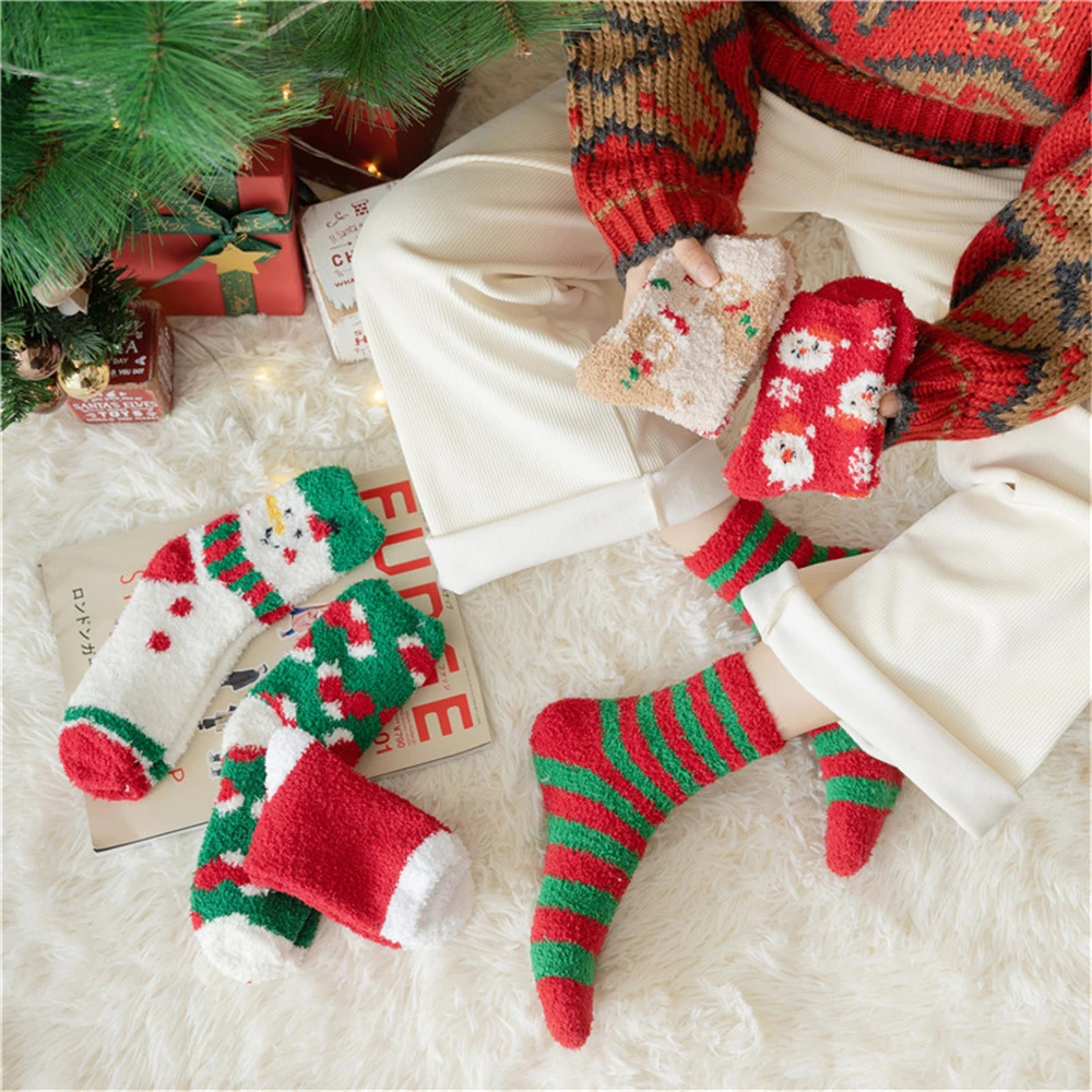 Christmas Socks Thickening Women's Socks Winter Warm Cartoon Coral Velvet Gift New Year Christmas Stockings 1 Pair christmas stockings