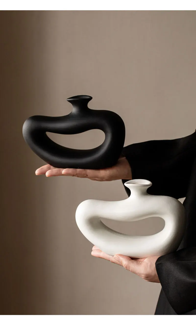 Nordic Circle Ceramic Vase
