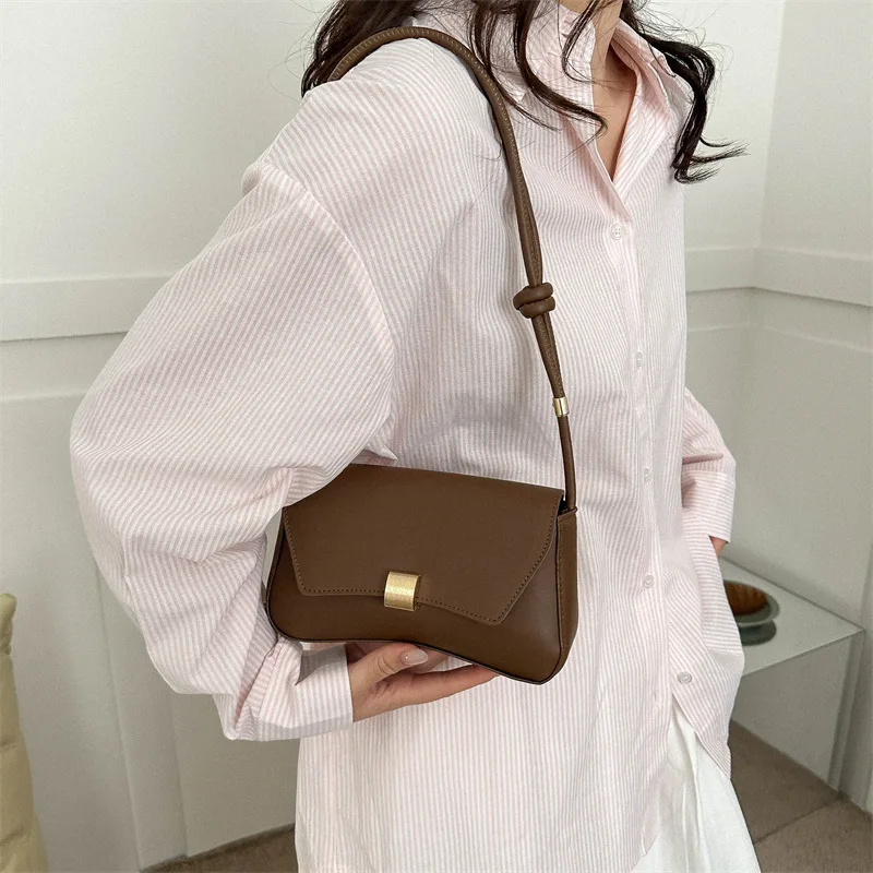 Chic Solid Leather Women's Crossbody Bag - Versatile Casual Square Shoulder Bag