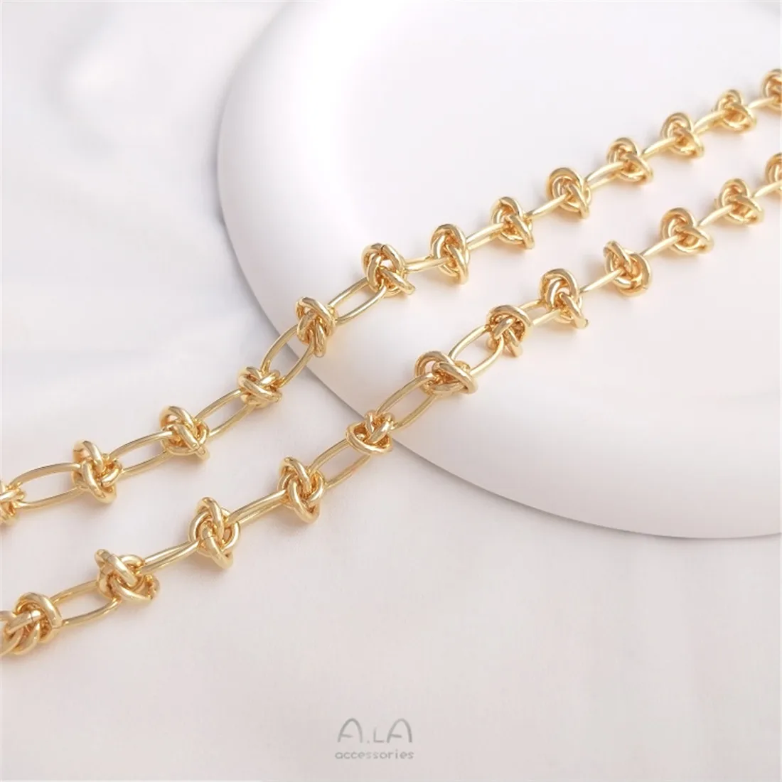 Рисунок 4 - Роскошная плетеная цепочка с золотом