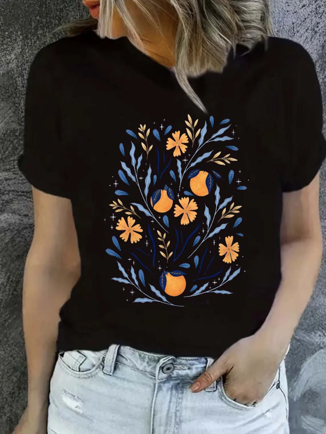 

Футболка женская базовая с коротким рукавом и графическим принтом, милая трендовая Милая рубашка в стиле 90-х, топ с принтом цветов