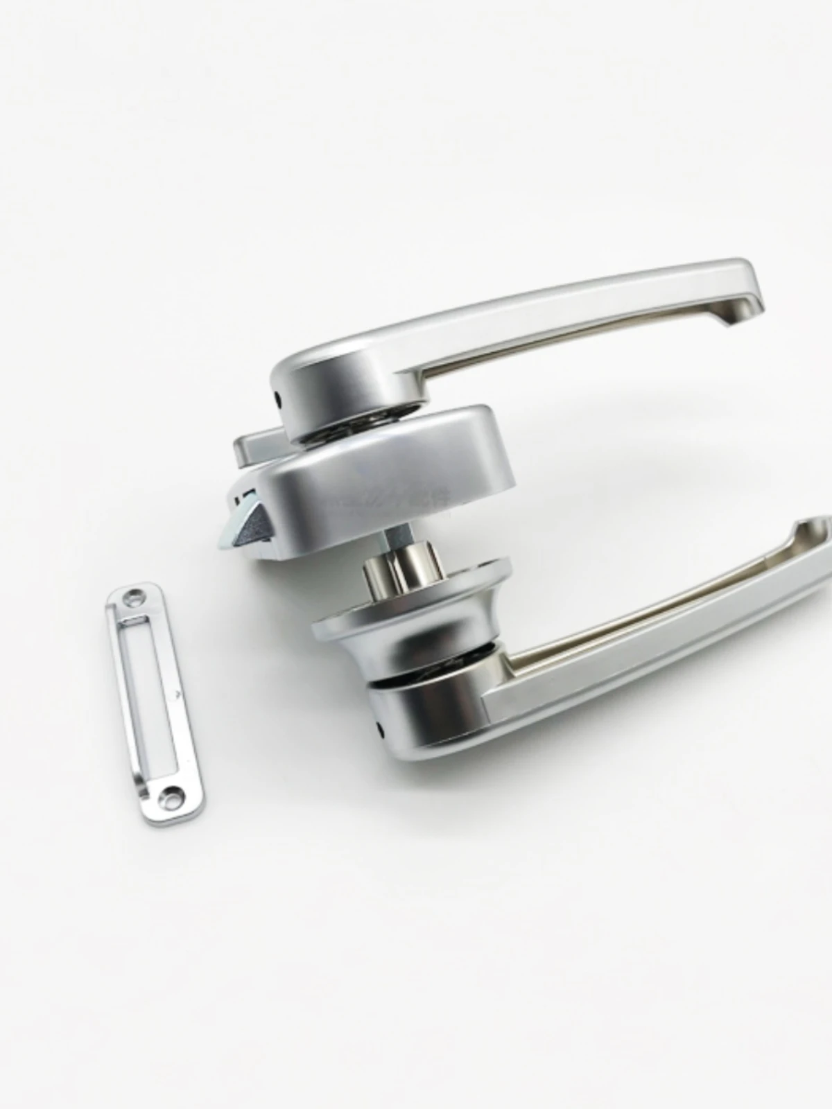 RV modification accessories, bathroom door lock, bathroom door with key