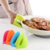 11 Color Style 2 PCS Silicone Oven Gloves Heat Resistant Pinch Mitts Anti Scalding Non Slip Gloves Clip Air Fryer Microwave Oven