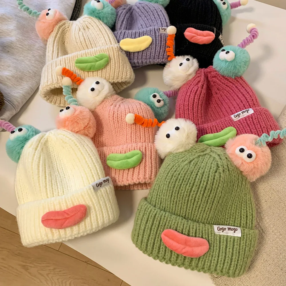 Korean version Funny Stupid Cute Beanie For Women Winter Kpop 3D Month Full Lips Warm Knitted Hat Fashion Student Skullies Cap