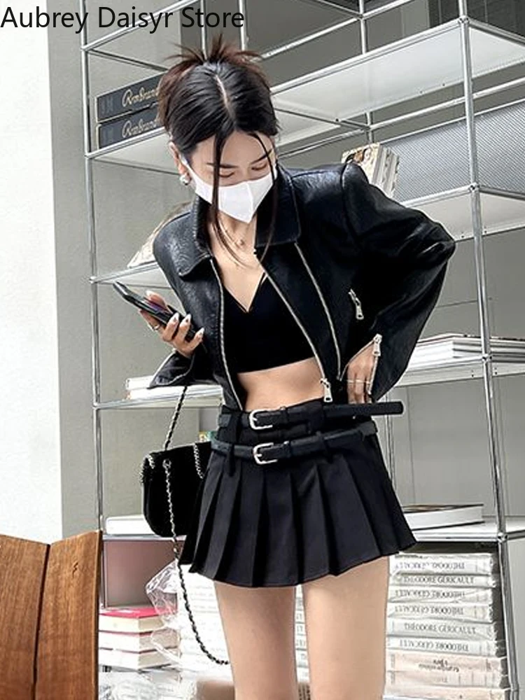 Рисунок 6 - Женская кожаная куртка на молнии