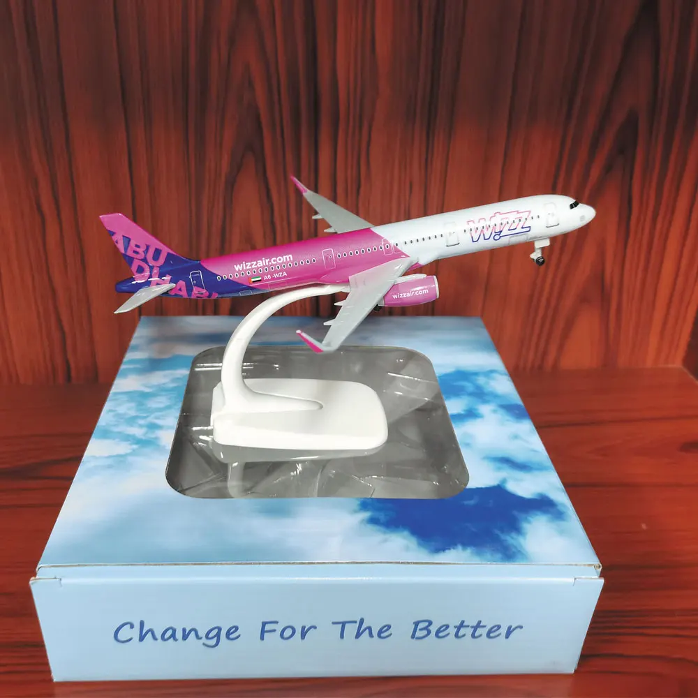 Wizz Air 1/200航空機モデル Wizz Air 1/200航空機モデル Wizz Air 1/200航空機モデル Wizz Air 1
