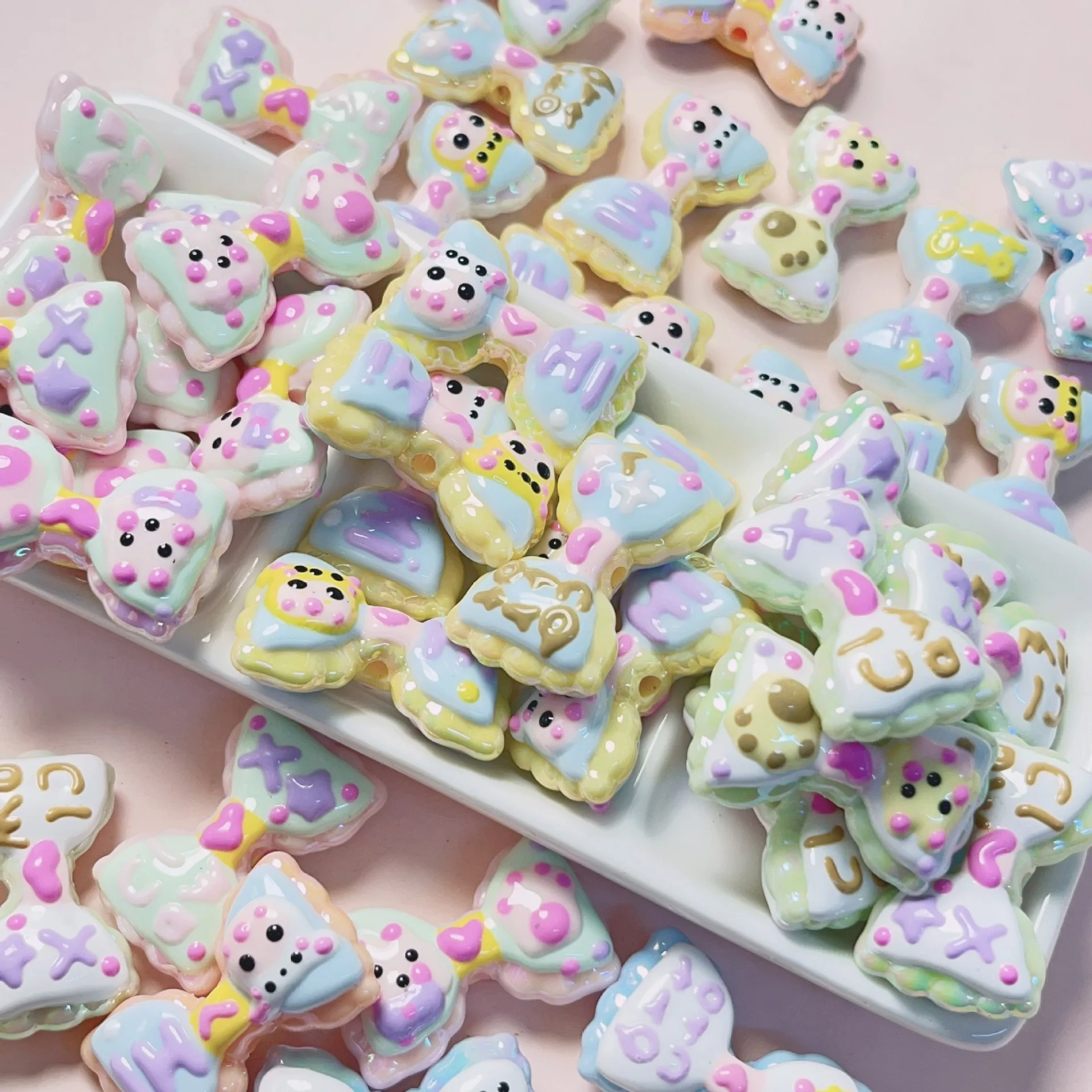 

25 шт., бусины из акриловой смолы, 33 х19 мм