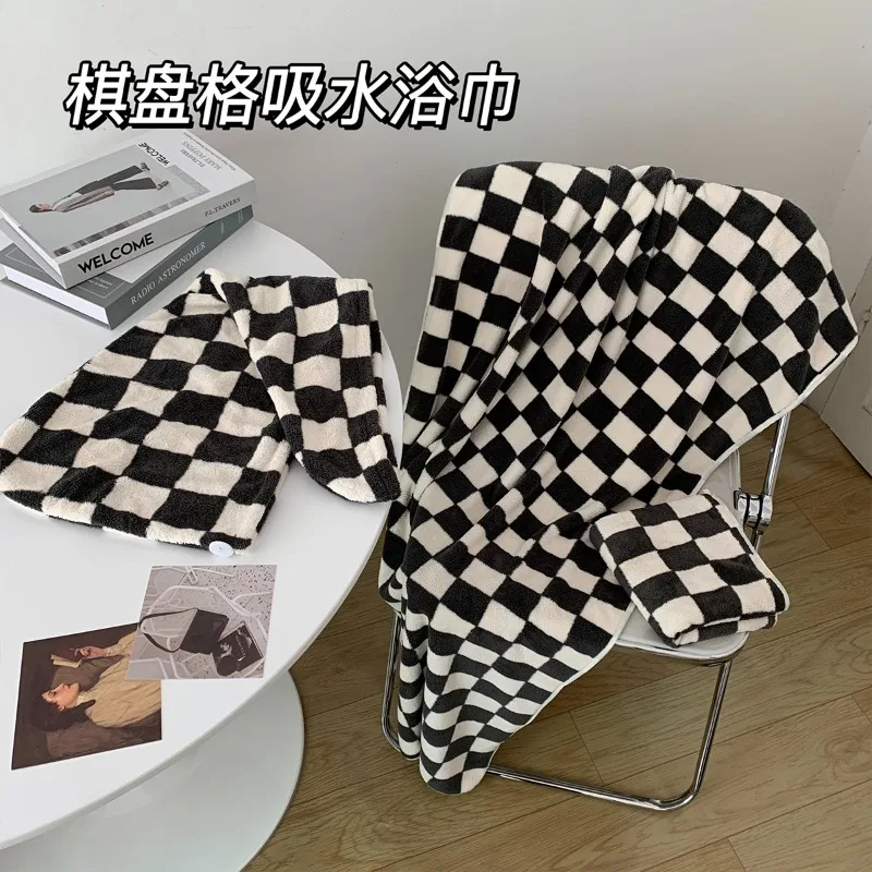 Checkerboard Plaid Bath Towel Soft Skin-Friendly Large Towels Comfortable Absorption Beach Towels Home Bathroom Towel Handtuch 2