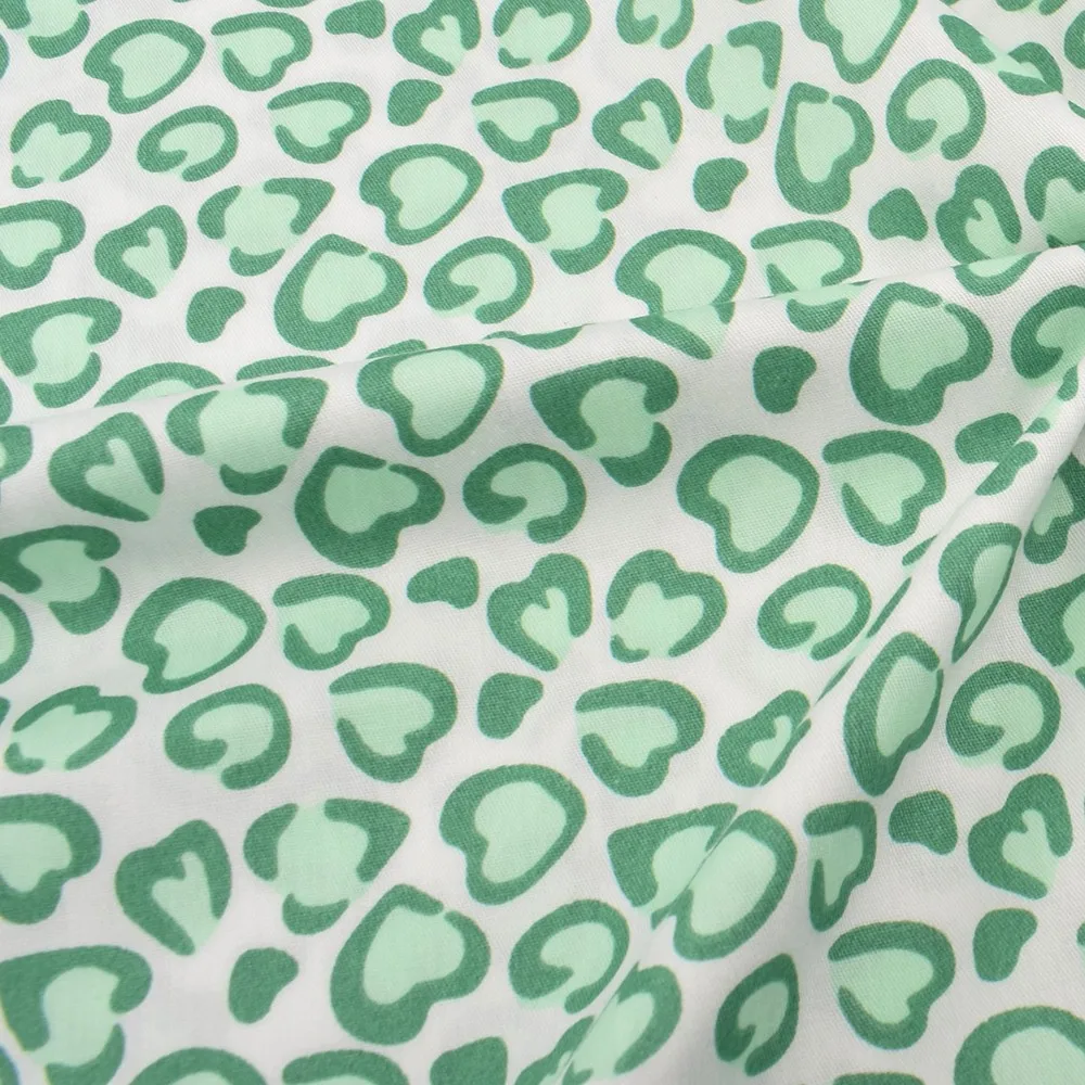 Chainho,Printed Twill Weave Cotton Fabric,Patchwork Cloth,DIY Sewing Quilting Material,Green Love Series,4 Specification,CC392