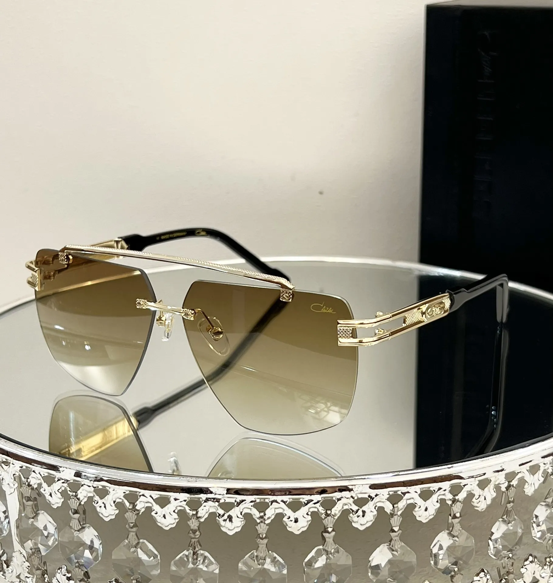 

2023 High quality luxury leisure anti glare driving men's sunglasses fashion retro gradient borderless women's couple glasses