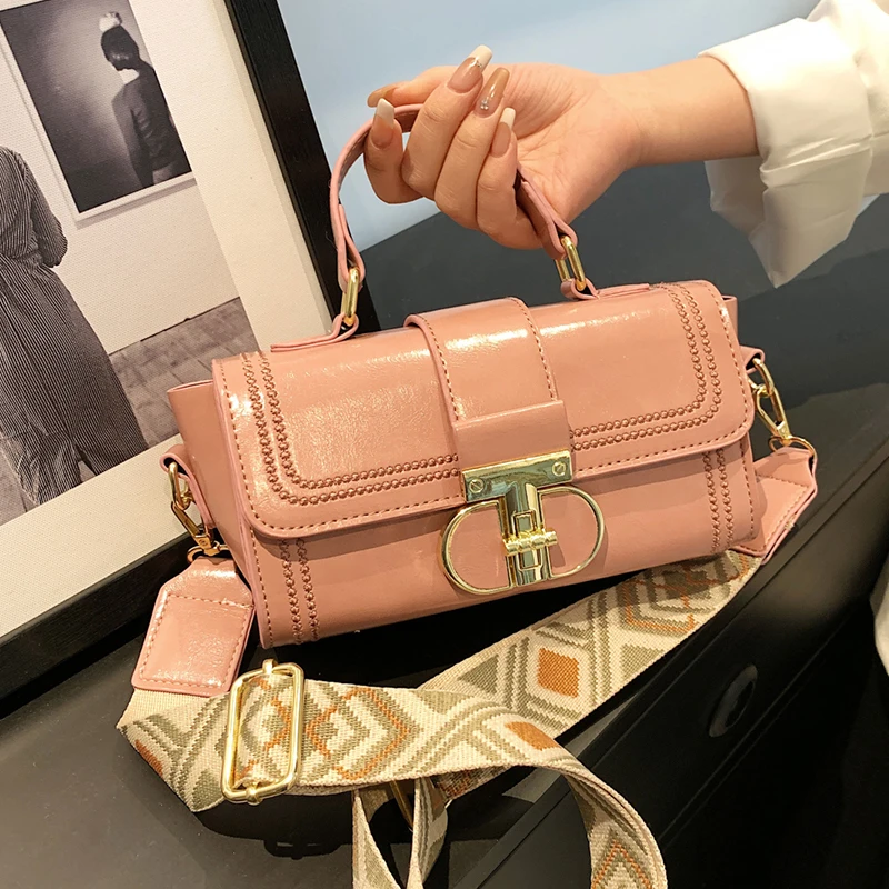 

Brand Designer Shoulder Bags for Women Square Wide Shoulder Strap Messenger Bag Ladies Fashion Handbags 2023 Clutch Purse Sac