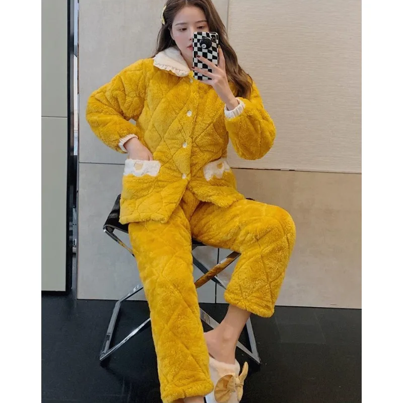 2023 Three-layer Coral Velvet Padded Pajamas Women Autumn Winter Velvet Extra-thick Flannel Homewear Long Sleeve Plus Size Suit