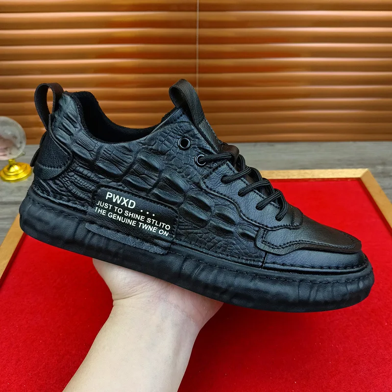 

Men's shoes new fall and winter padded warm crocodile pattern fashion casual shoes with the trend of men's British plate shoes