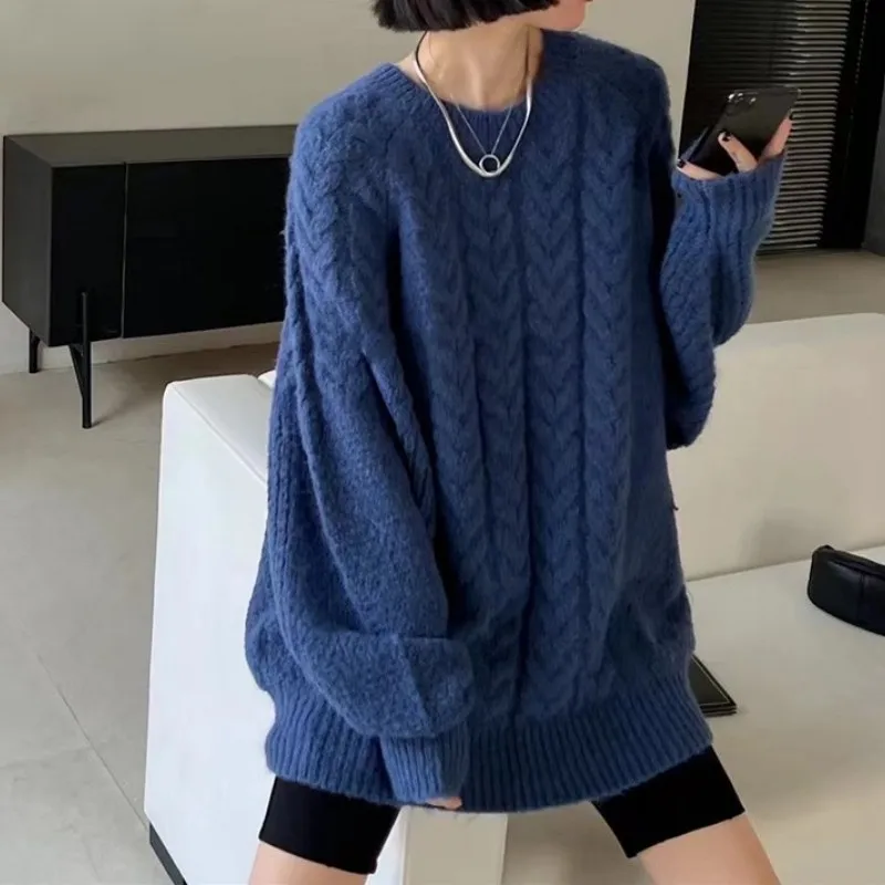 

2022 autumn and winterand women's lazy style solid color twist soft waxy new loose sweater tops