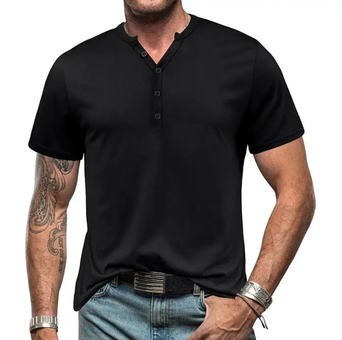 

Мужская футболка на пуговицах с базовым верхом