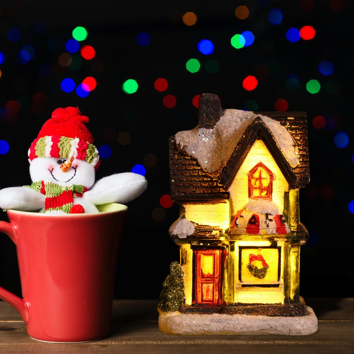 

Christmas Party Decoration Resin Glow Small House Micro Landscape Decorations Gifts LED Light Ornament Tiny Decorate Xmas