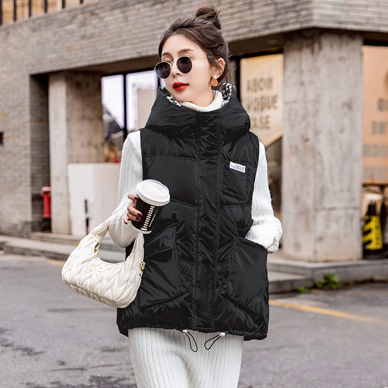 Winter Thick Warm Down Cotton Hooded Vest Women Windproof Sleeveless Cardigan Zipper Pocket Korean Parkas Vests Loose Outerwear