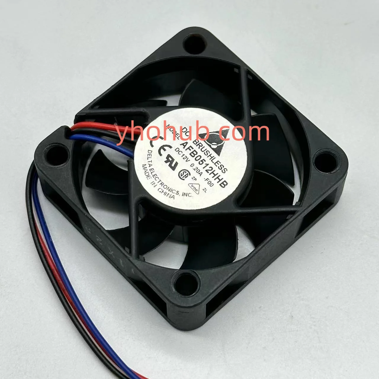 

3-проводной Вентилятор охлаждения сервера Delta Electronics AFB0512HHB F00 DC 12 В а 50x50x15 мм