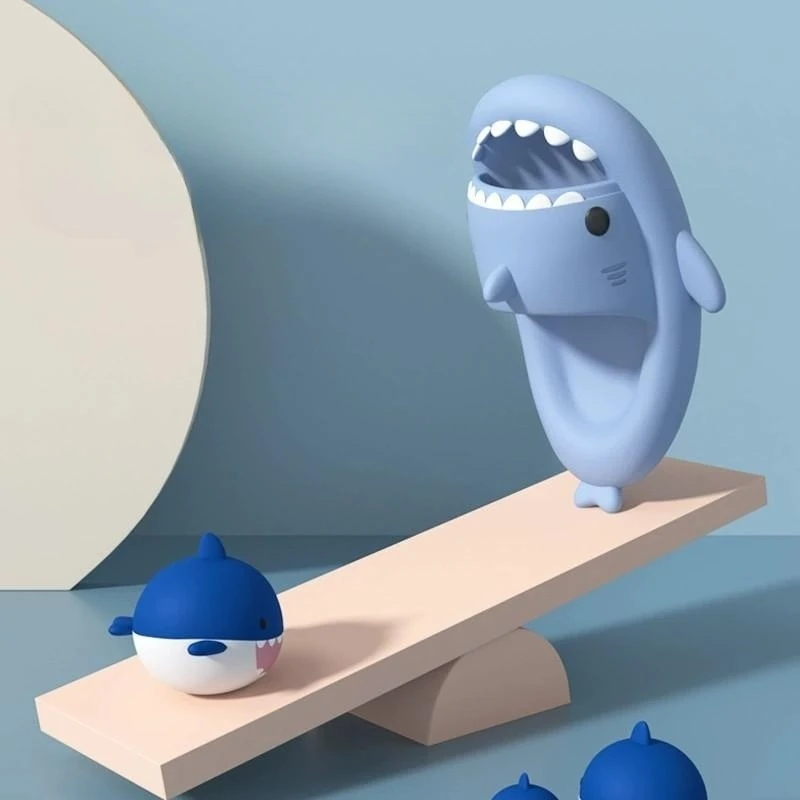 Women Shark Slippers Cute Summer Home Anti-skid EVA Kid Sandals Bathroom Flip Flops Men Outdoor Cool Beach Solid Color Slides 3