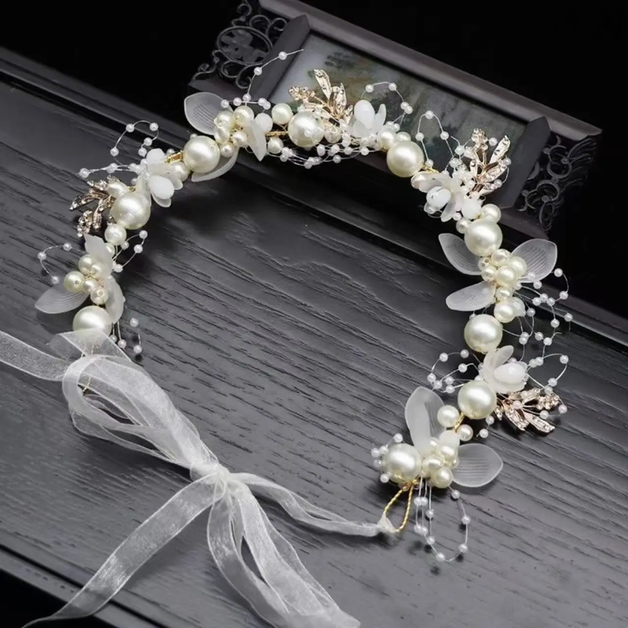 Wedding Accessory Bride Crown Hair Crystal Jewelry Tiara With Pearls Flowers Wedding Crown Floral Pearl Bridal Headband - 3