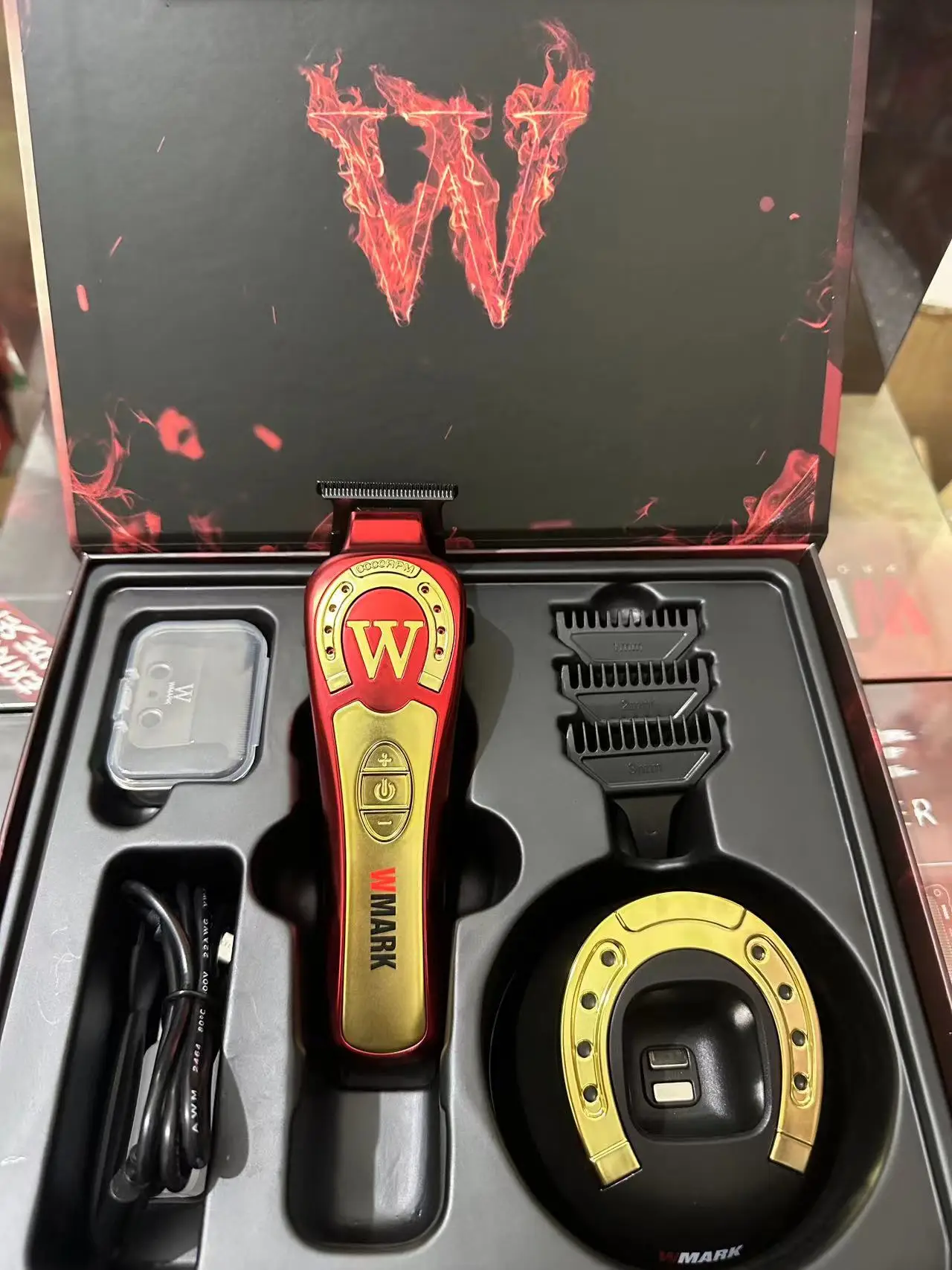 WMARK's new NG-8230+NG-8030 professional men's hair clipper RPM 9000 Engraving electric clippers with charging stand