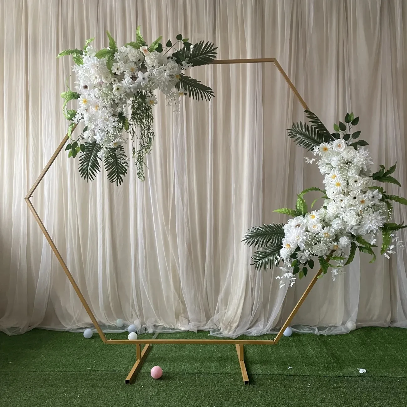 Hexagon wedding backdrop 60 photos - Astyledwedding.com