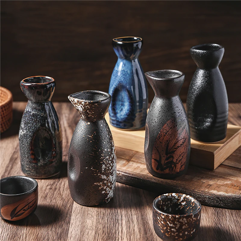 Ceramic Wine Pot Japanese Bottle Jug Black Clay Retro Cup Round Bar Decoration Drinkware Home Kitchen Supplies Sake Waterware