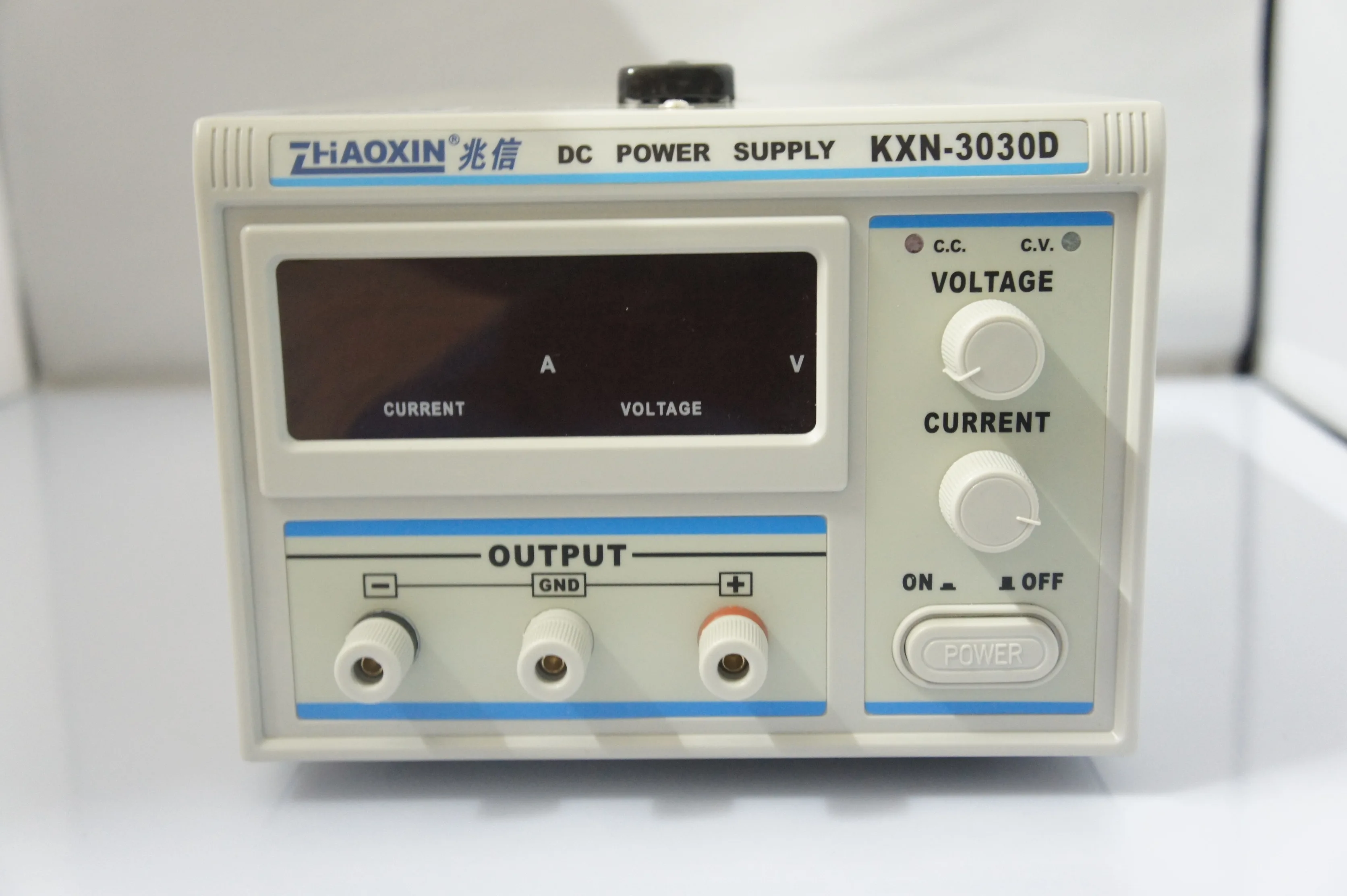 Digital KXN-3030D Precision Variable Adjustable 30V 30A DC Power Supply detail image 5