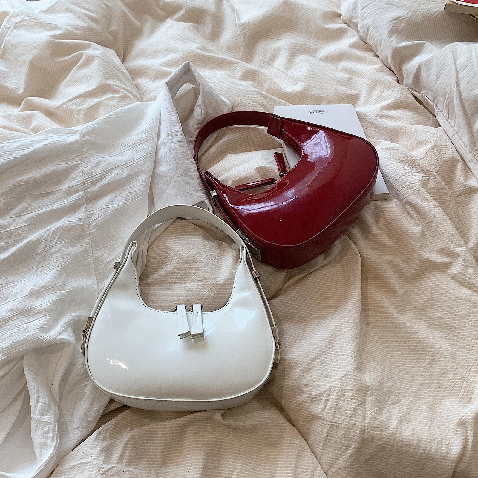 Women Leather Shoulder Bag Casual Vintage Tote Bag Zipper Retro Handbag Satchel Clutch Travel Dating Purse