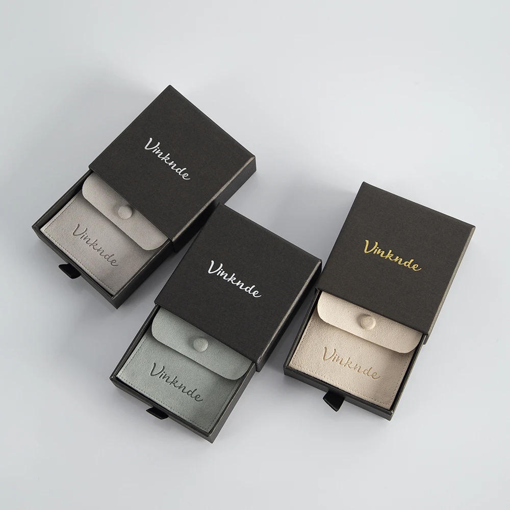 24/50/100Sets 8x8cm Microfiber Snap Button Gift Bag and 9x9x1.7cm Coffee Paper Cardboard Drawer Portable Jewelry Packaging Boxes
