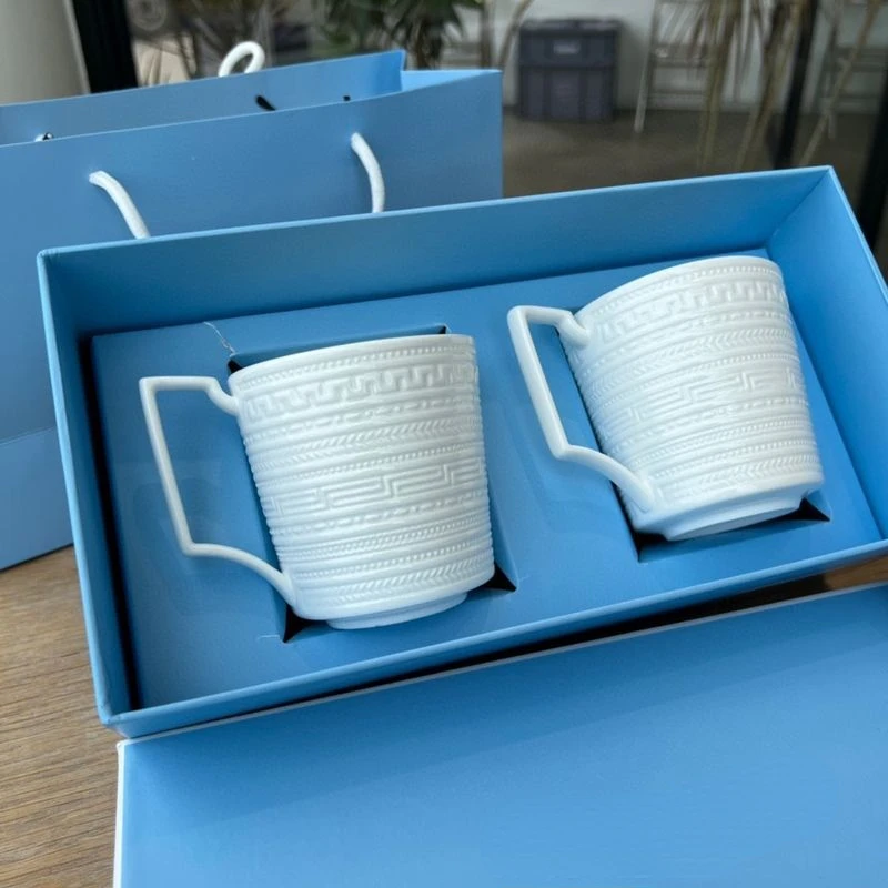 

British Luxury Noble Mug Live Relief Series Bone China Mug Tumbler Set Gift Box