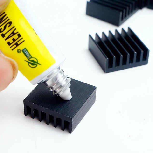 Thermal Paste for Chip VGA RAM LED IC Cooling