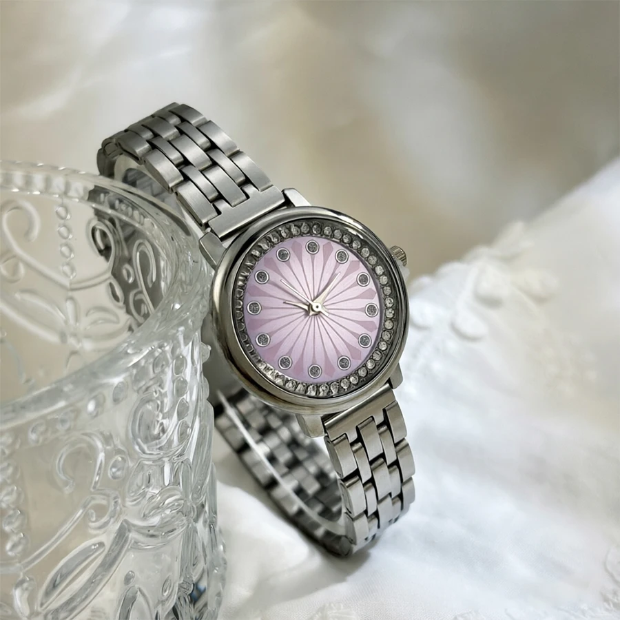 Elegant Silver Women's Watch with Luxury Diamond Dial and Stainless Steel Strap