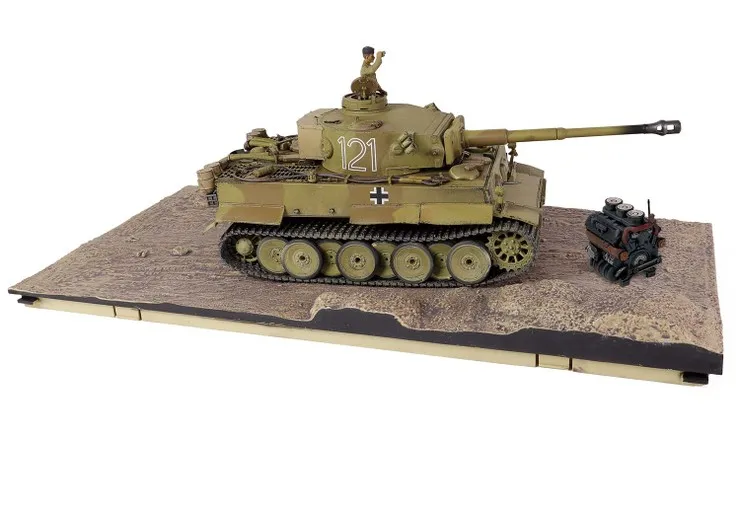 

Forces Of Valor FOV 1/32 #121 WW2 German Tunisia German Sd.Kfz.181 PzKpfw VI Tiger Ausf. E heavy tank Diecast collection Model