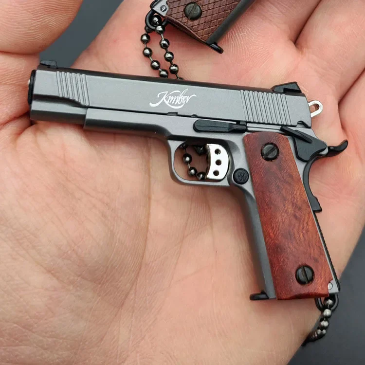 1PCS 1:3 미니 KIMBE R 1911 총 권총 장난감 미니어처 모델 키 체인 풀 메탈 쉘 합금 선물 장난감 (사격 불가) (상자 없음)