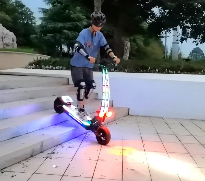 Folding 800W Dual Motor 11Inch Off-Road Adult Electric Scooter Top Speed 55km/h 48v30AH Battery Tires Sport Commuter E Scooter