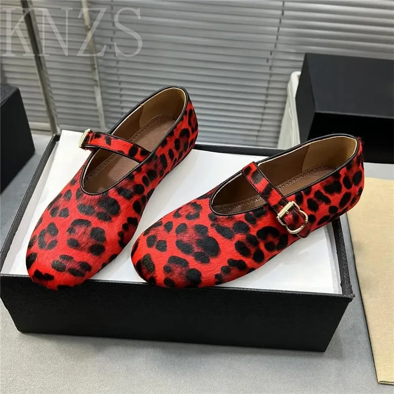 

Spring New Flats Fashion Round Toe Buckle Strap Woman Shoes Mary Janes Genuine Leather Concise Casual Single Shoes Women 2024