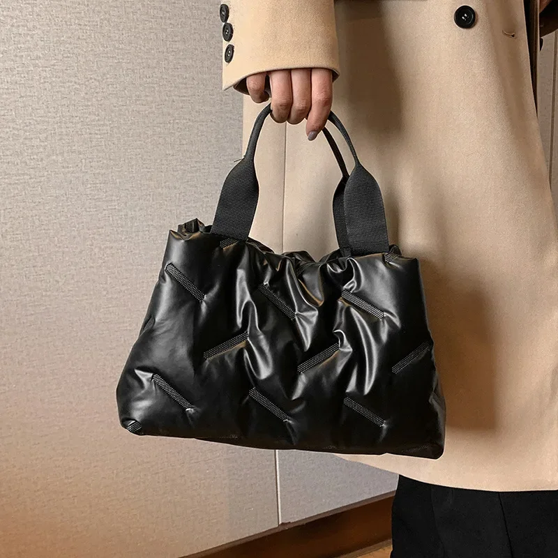 

New Winter Nylon Women's Tote Bags Fashion Underarm Bags Padded Top-Handle Bags Ladies Casual Shopper Bags Handbags Big Purse