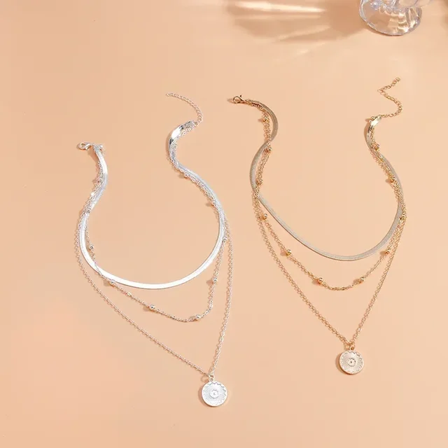 Collier tendance à chaîne serpent plate avec pendentif disque à trois couches pour femme, chaîne de perles simple, accessoires de bijoux de fête