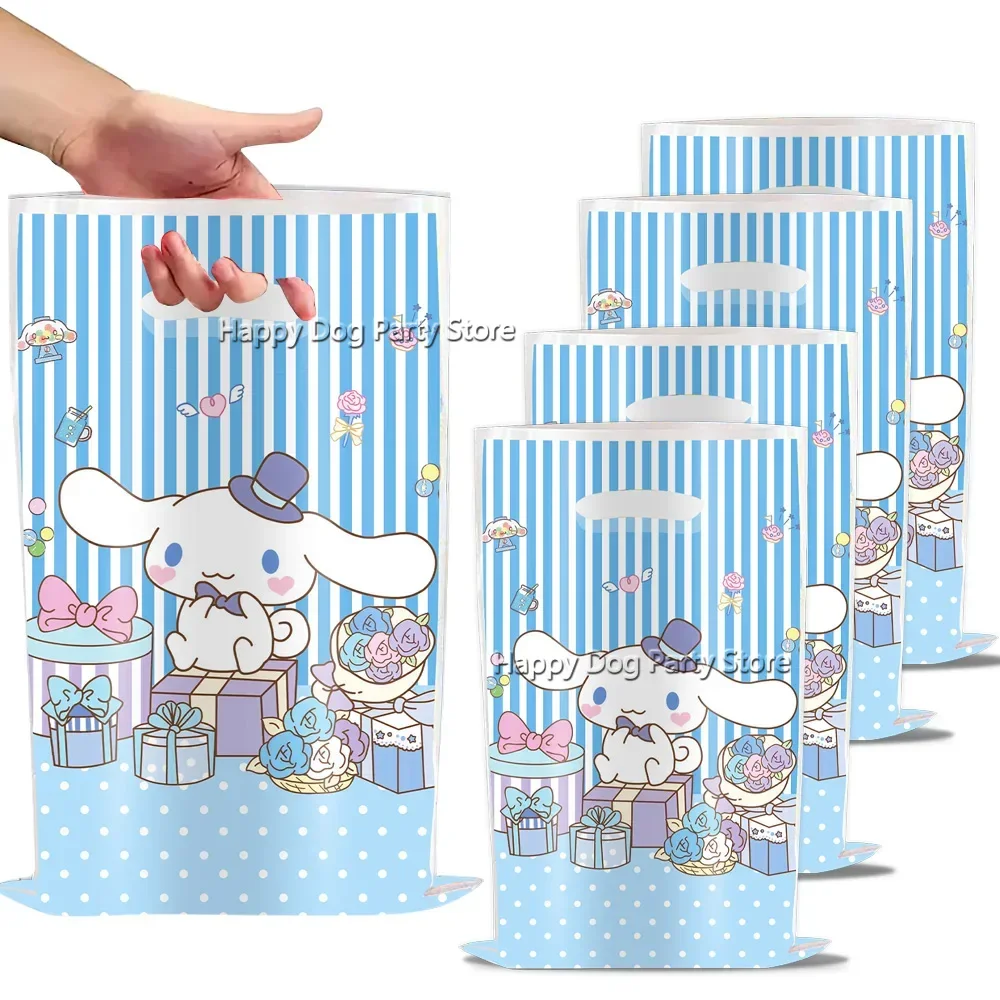 thumbnail image 1 of Bolsas de plástico para regalo con decoración para fiesta de cumpleaños de Hello Kitty, caja de dulces Kuromii, Cinnamoroll, suministros para fiestas de baby shower para niñas, 1 of 5