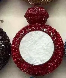 thumbnail image 1 of Bolsos elegantes de mujer en color rojo con diseño de diamantes de imitación, minibolsos de mano para fiesta nupcial, regalo especial para un día de fiesta, cartera redonda con diamantes de color rosa, 1 of 5