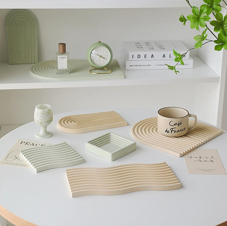 Description Picture 5 of itemU Shape Tray Silicone Mold DIY Gypsum Concrete Cement Arch Coaster Resin Craft Molds Home Decor Making Storage Dish Art Orament