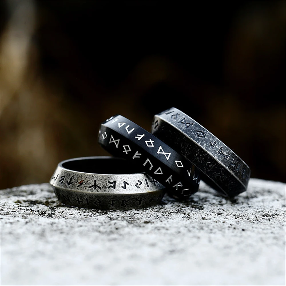 Minter & Richter | BEACHES OF ICELAND | Beach Sand Rings - Icelandic  Wedding Ring - Unique Wedding Rings Rings