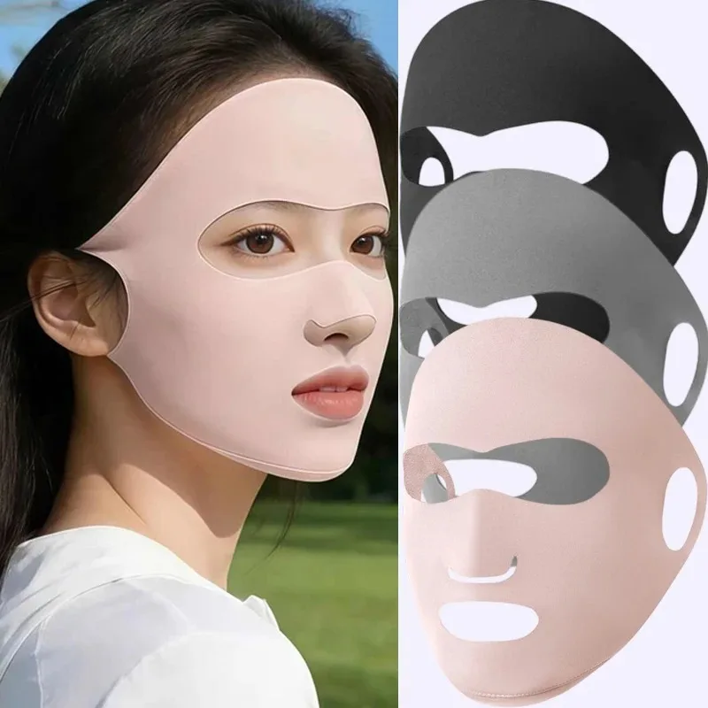 Portrait d'une personne portant le masque réutilisable en nylon, couvrant nez et bouche, protection UV intégrée
