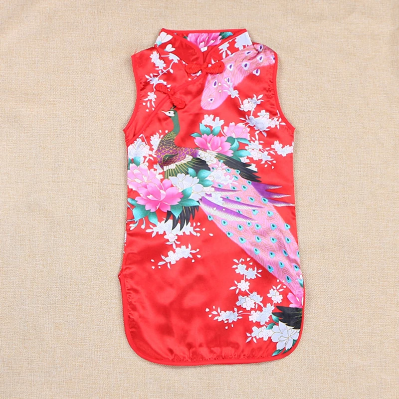 Diagonal collar red