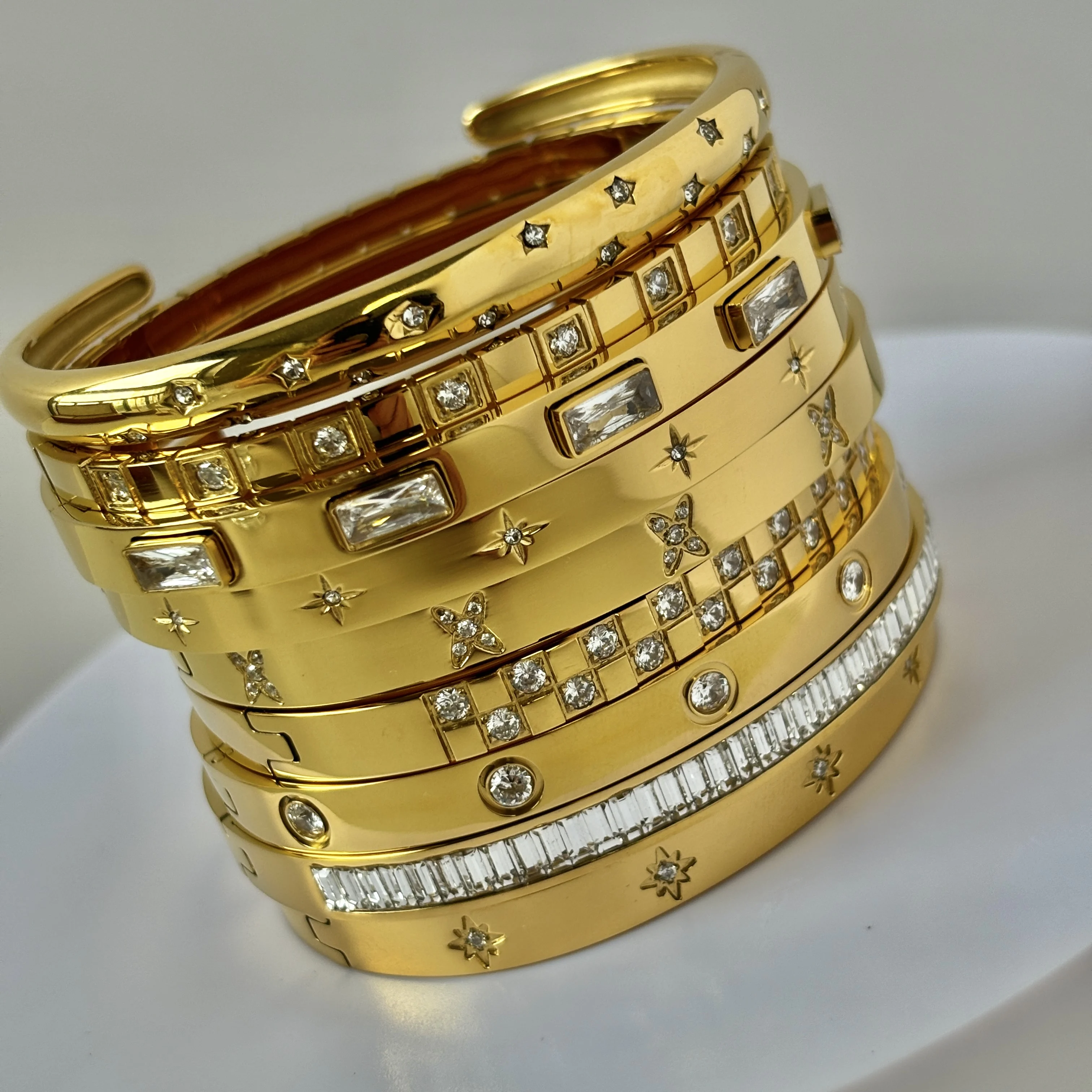 Waterproof Luxury Colorful Cubic Zirconia Bangles Stainless Steel Open Bracelet Bangle 18k Plated Fashion Jewelry Women bangle bracelet stainless steel bracelet crystal bracelets zircon bracelet zirconia bangle