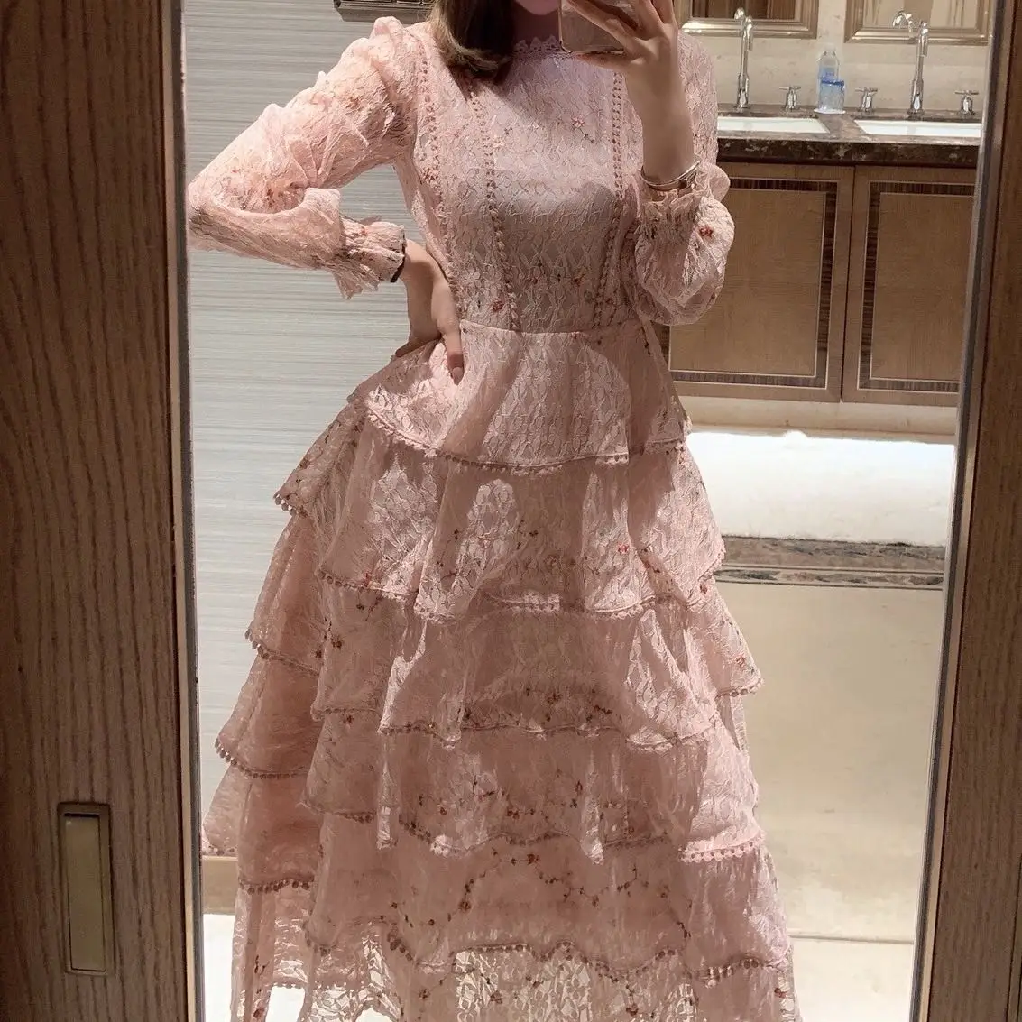 

Elegant Slim Long Sleeve Lace Embroidered Pink Dress Women's High Waist Sweet Princess Cake Dress Mid Length Dresses 2023